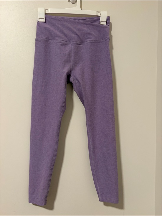 Beyond Yoga Pants - Beyond Yoga Super Soft Crossover Light Purple Leggings